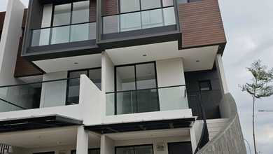 Jual Rumah Siap Huni area Golf Island, Jakarta Utara, LT 75 m2