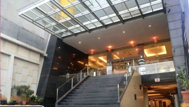 Hotel Bandengan Modern Luas 1174m2 6 Lantai SHGB Pasti Cuan