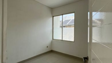 Disewakan Rumah Murah di Cengkareng, Jakarta Barat, LT 110m²