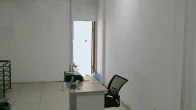 di sewa ruko 2.5 lantai, permata taman palem, jakarta barat