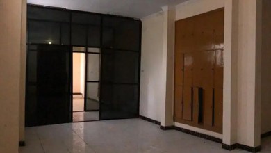 Rumah Modern area Manggarai, Jakarta Selatan, Luas 250 m2