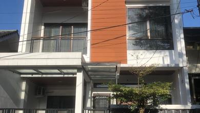 Dijual Rumah Nyaman di Gading Serpong, Tangerang - LT 126m²