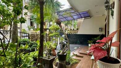 For Sale rumah Premium di Permata Buana, Jakarta Barat - LT 200m²