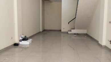 Ruko Sewa Di Greenlake City Cipondoh Tangerang 