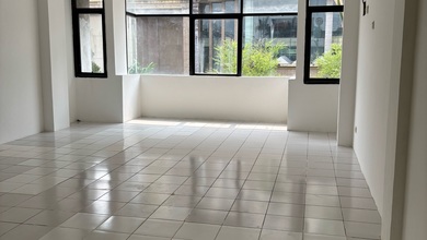 ******** Raya Harga Murah Dan Baru Renovasi