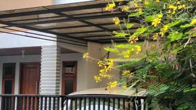 Dijual rumah Eksklusif di Buaran, Jakarta Timur - LT 165m²