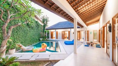 A Beautiful Modern Style Luxury Villa In Upmarket Area Of Canggu