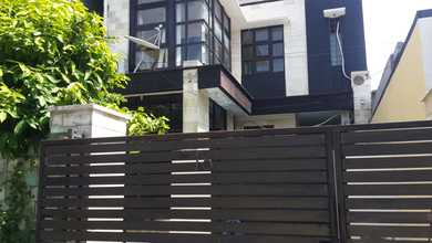 Rumah Elite di Kawasan Panjer, Denpasar, LB 170m², Harga 2,75 Miliar