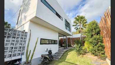 Di Jual Vila di Melasti Beach, Jl. Melasti, Ungasan, Kuta Selatan, Badung, Bali, Indonesia, 80361, Jimbaran 135.0 m² SHM