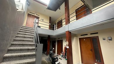 Kost Lantai 2 Full Penghuni Lokasi di Jln Cekomaria Peguyangan
