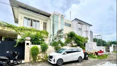 For Sale Modern Villa Lokasi Kerobokan Badung Bali