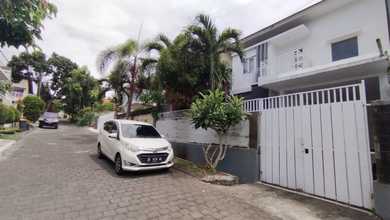 Rumah Dijual di Nusa Dua, Badung, LB 200m², Harga Kompetitif!