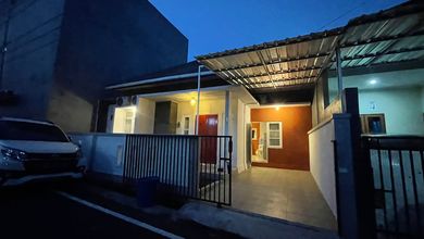 Rumah premium dengan Lahan 100 m2 di Taman Griya, Badung