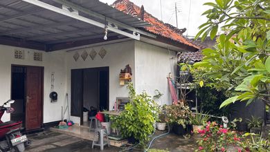Rumah Dijual di Denpasar Selatan, Denpasar, LB 60m², Harga Terbaik!