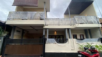 Kesempatan Rumah di Denpasar Barat, Denpasar, LB 130m², Harga 1,75 Miliar