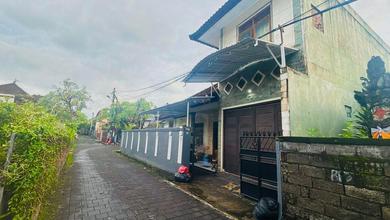 Kesempatan Rumah di Denpasar Barat, Denpasar, LB 180m², Harga 1,75 Miliar