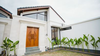 Villa Free Hold Vila di Jl. Ir Sutami No. 1, Kemenuh, Sukawati, Gianyar, Bali, Indonesia, 80582, Ubud 380.0 m² SHM
