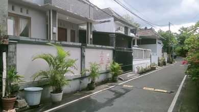 Rumah Dijual di Jimbaran, Badung, LB 100m², Harga Kompetitif!