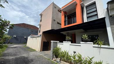 Rumah Dijual di Renon, Denpasar, LB 165m², Harga Kompetitif!