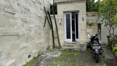 Rent Villa@umalas Badung Bali Murah Vila di Jl. Umalas No.2, Kerobokan Kelod, Kec. Kuta Utara, Kabupaten Badung, Bali 80361, Umalas