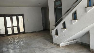Penawaran Langka, rumah Mewah di Sunter, Jakarta Utara, LB 176m²