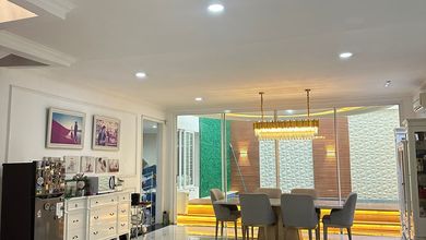 Rumah Mewah di Green garden, Jakarta Barat, 5 KT, LT 450m²