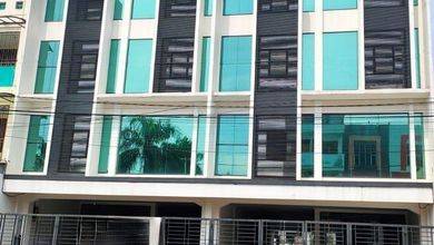 Dijual Gedung Kantor Baru 4 Lantai / Mini Building Office Baru Di Jatinegara Strategis, 15 Menit Tol Dalam Kota,10 Menit Stasiun Jatinegara, 5Menit Kampung Melayu