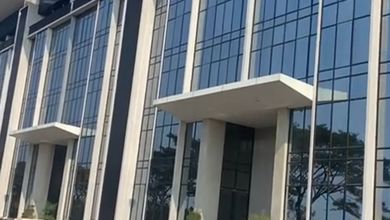 DIJUAL OFFICE BUILDING:
THE AIRPORT CITY - Tangerang
LT 288 , LB 1728, KM 6, Listrik 53000
Rp 30 M (nego) 

SERTIFIKAT: HGB
*DIJUAL CEPAT OFFICE BUILDING THE AIRPORT CITY DI TELUK NAGA TANGERANG 
