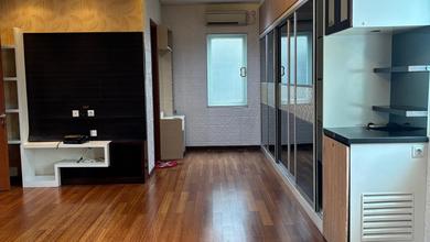 Hunian Elegan di Kemayoran, Jakarta Pusat, 4 KT, LT 165m²