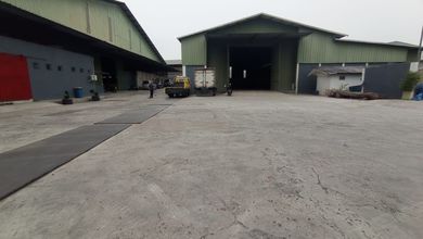 Sewa Gudang Kawasan Cileungsi Bogor 
lokasi Kec.cileungsi
perempatan , Gudang Bagus, Siap Huni 