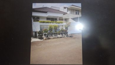 Rumah Area Luxury Intercon, Jakarta Barat - Harga Menarik 4,9 Miliar