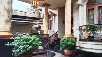 Rumah Elite di Kawasan Pancoran, Jakarta Selatan, LB 1300m², Harga 18 Miliar