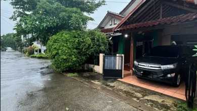 Jual Rumah Siap Tinggal area Beji, Depok, LT 180 m2