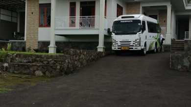 Villa Dicisarua Bogor 