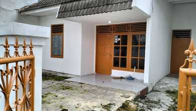 Promo Rumah di Tangerang Kota, Tangerang, LB 100m², Harga 1 Miliar