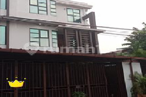 Penawaran Eksklusif, rumah Prestisius di Kebayoran Baru, Jakarta Selatan, LB 350m²