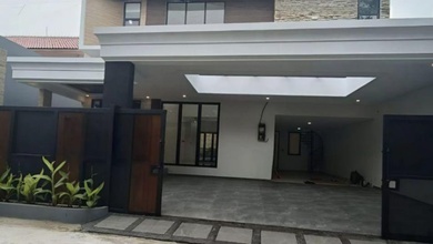 Rumah Mewah di Kebayoran Baru, Jakarta Selatan, 5 KT, LT 307m²