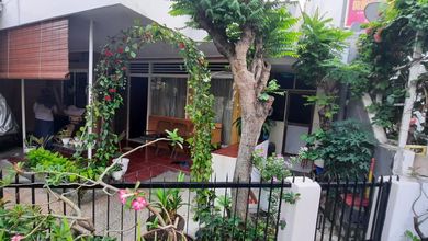 Hunian Mewah di Kawasan Bendungan Hilir, Jakarta Pusat, LB 300m², Harga 11 Miliar