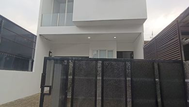 Rumah Sederhana area Pondok Indah, Jakarta Selatan, Luas 155 m2