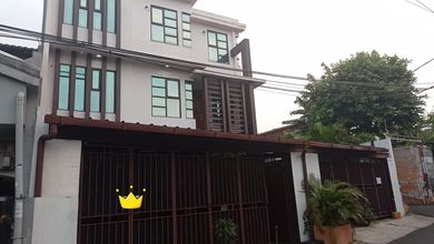 For Sale rumah Eksklusif di Kebayoran Baru, Jakarta Selatan - LT 180m²