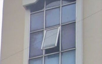 Jual Cepat Ruko 4,5 Lantai Di Kebayoran ******** Strategis.pinggir Jalan Besar