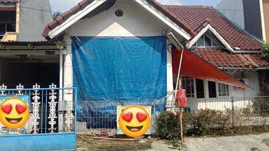Dijual Rumah Strategis di Villa Melati Mas, Tangerang Selatan - LT 228m²