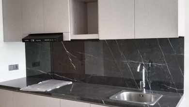 Dijual Apartemen Eksklusif di BSD City, Tangerang, LB 76m²