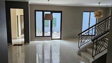 Dikontrakkan Rumah Murah di BSD City, Tangerang, LT 180m²
