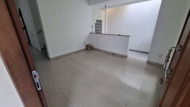 Penawaran Langka, rumah Mewah di Gajah Mada, Jakarta Pusat, LB 408m²