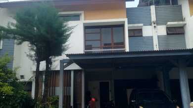 Kesempatan Eksklusif, rumah Mewah di Jakarta Garden City, Jakarta Timur, LB 210m²