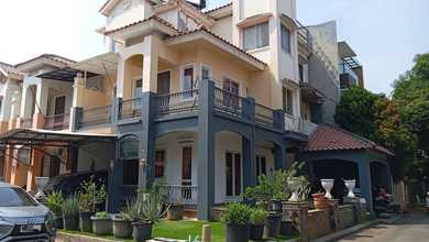 Rumah Mewah di Kawasan Kelapa Gading, Jakarta Utara, LB 300m², Harga 7 Miliar