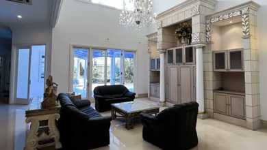 Rumah Mewah di Kelapa Gading, Jakarta Utara, 4 KT, LT 991m²