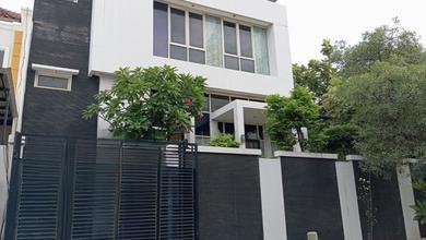 Dijual rumah Mewah di Kelapa Gading, Jakarta Utara - LT 267m²