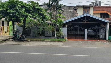 Rumah Area Premium Cempaka Putih, Jakarta Pusat - Harga Menarik 8 Miliar